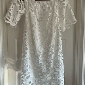 Elegant White Lace Dress